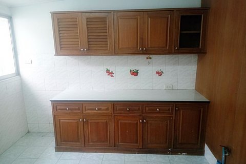 Condominio de 4 dormitorios en Bangkok, Tailandia № 65767 - foto 7