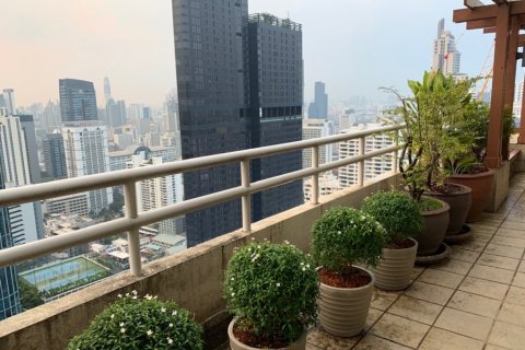 Condominio de 4 dormitorios en Bangkok, Tailandia № 65770 - foto 4