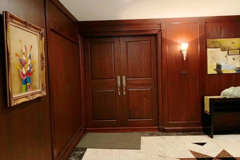 Condominio de 4 dormitorios en Bangkok, Tailandia № 65770 - foto 6