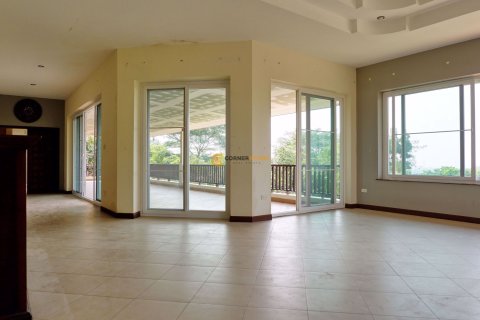Estudio en Bang Lamung, Tailandia № 26264 - foto 17