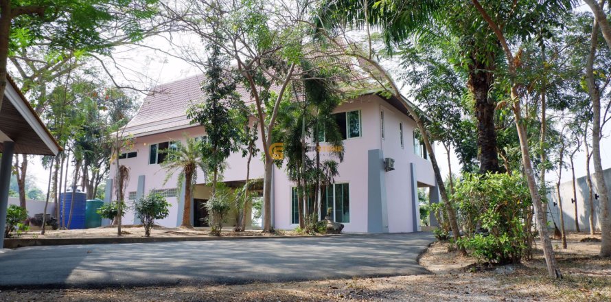 Estudio en Bang Lamung, Tailandia № 26264