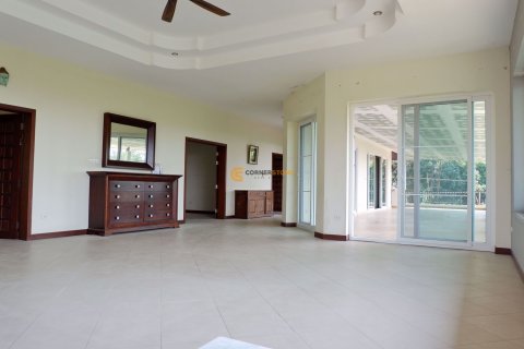 Estudio en Bang Lamung, Tailandia № 26264 - foto 19