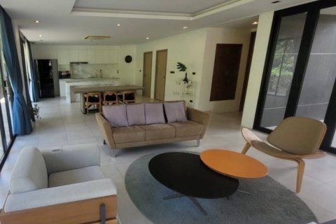Chalet de 4 dormitorios en Pran Buri, Tailandia № 146977 - foto 2