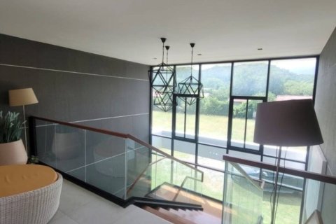 Chalet de 4 dormitorios en Pran Buri, Tailandia № 146977 - foto 10