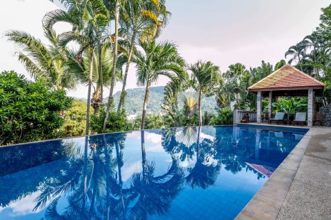 Villa à Kathu, Thaïlande 4 chambres № 167459