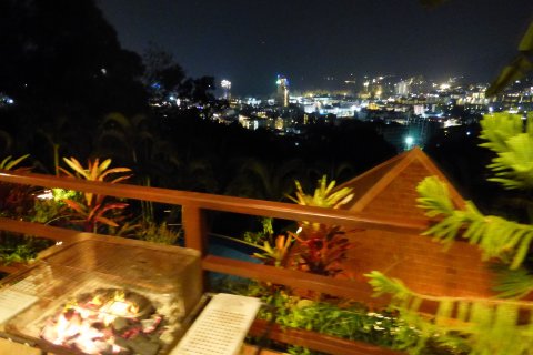 Chalet de 4 dormitorios en Kathu, Tailandia № 167459 - foto 25