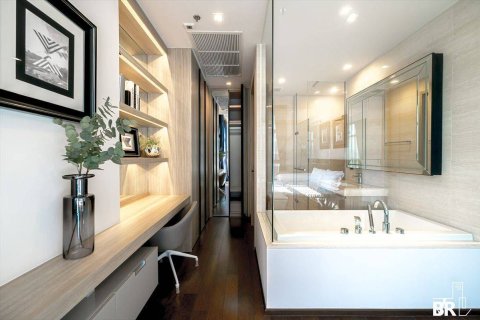 Estudio en el condominio en Watthana, Bangkok, Tailandia № 167462 - foto 5