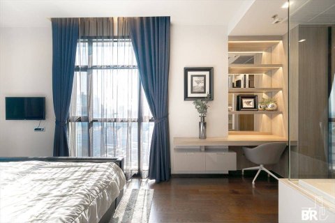 Estudio en el condominio en Watthana, Bangkok, Tailandia № 167462 - foto 7