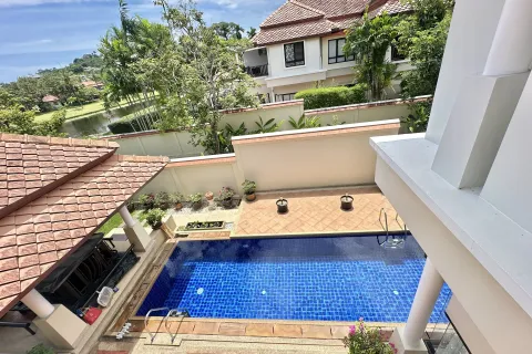 Chalet de 4 dormitorios en Phuket, Tailandia № 167460 - foto 18