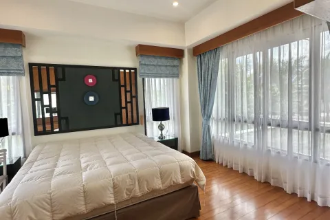 Chalet de 4 dormitorios en Phuket, Tailandia № 167460 - foto 27