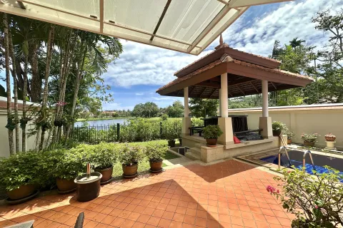Chalet de 4 dormitorios en Phuket, Tailandia № 167460 - foto 2