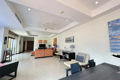 Chalet de 4 dormitorios en Phuket, Tailandia № 167460 - foto 3