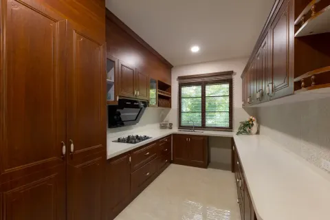 Chalet de 5 dormitorios en Chiang Mai, Tailandia № 162754 - foto 9