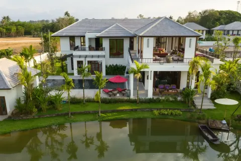 Chalet de 5 dormitorios en Chiang Mai, Tailandia № 162754 - foto 23