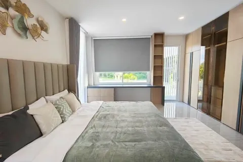 Chalet de 6 dormitorios en Chiang Mai, Tailandia № 162751 - foto 9