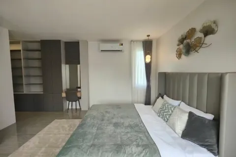 Chalet de 6 dormitorios en Chiang Mai, Tailandia № 162751 - foto 10