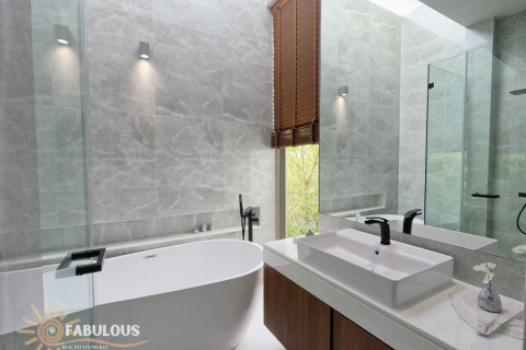 Chalet de 4 dormitorios en Bang Tao, Tailandia № 179698 - foto 13