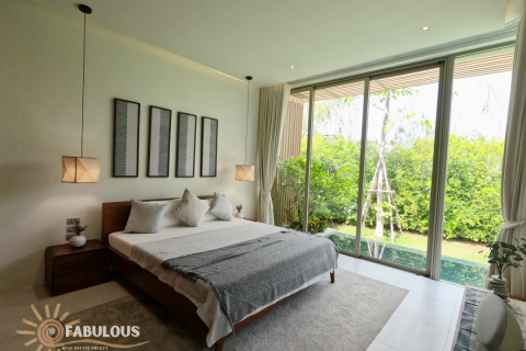 Chalet de 4 dormitorios en Bang Tao, Tailandia № 179698 - foto 10