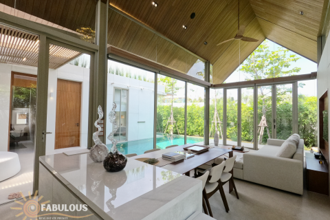 Chalet de 4 dormitorios en Bang Tao, Tailandia № 179698 - foto 4