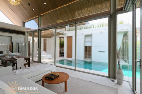 Chalet de 4 dormitorios en Bang Tao, Tailandia № 179698 - foto 9