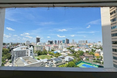 Condominio de 2 dormitorios en Watthana, Bangkok, Tailandia № 136183 - foto 10