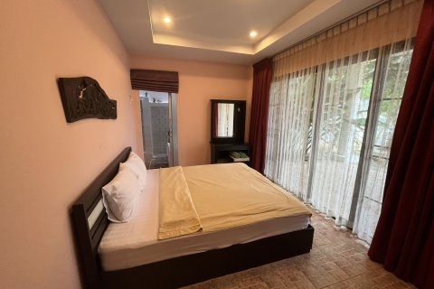 Chalet de 4 dormitorios en Ko Samui, Tailandia № 180143 - foto 2