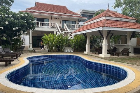 Villa in Ko Samui, Thailand 4 Schlafzimmer № 180143
