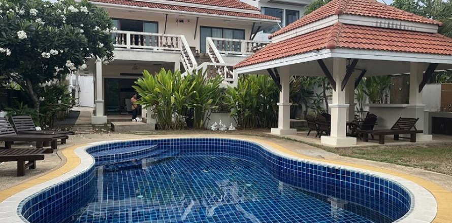 Chalet de 4 dormitorios en Ko Samui, Tailandia № 180143