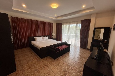 Chalet de 4 dormitorios en Ko Samui, Tailandia № 180143 - foto 9