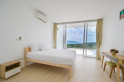 Chalet de 6 dormitorios en Ko Samui, Tailandia № 180138 - foto 18