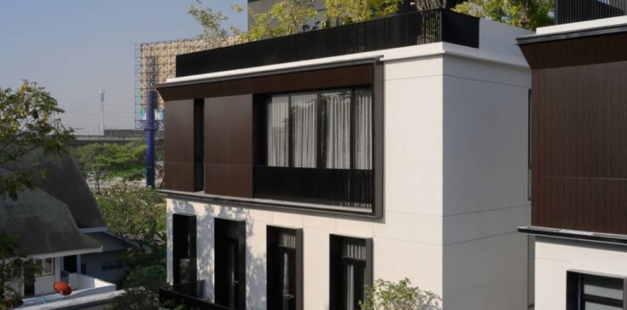 Maison à Suan Luang, Bangkok, Thaïlande 4 chambres № 114211