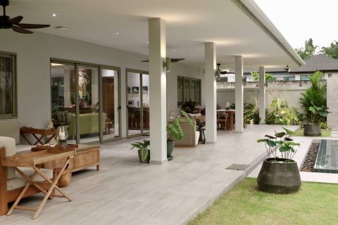 Chalet de 5 dormitorios en Phuket, Tailandia № 114213 - foto 3