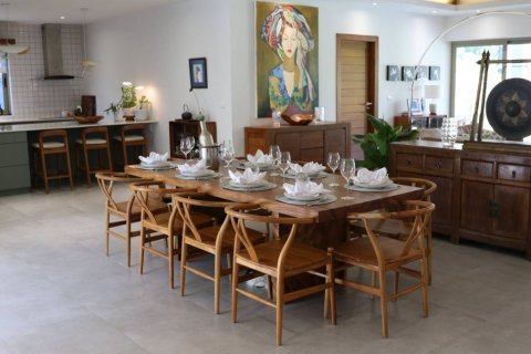 Chalet de 5 dormitorios en Phuket, Tailandia № 114213 - foto 5