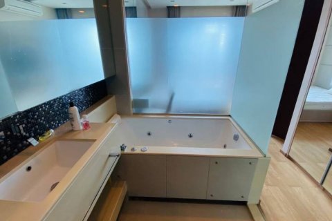 Condominio de 1 dormitorio en Bangkok, Tailandia № 114212 - foto 5