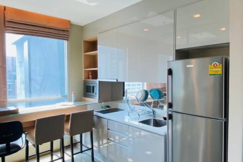 Condominio de 1 dormitorio en Bangkok, Tailandia № 114212 - foto 2