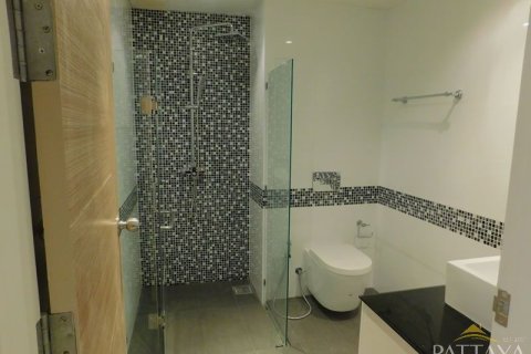 Condominio de 1 dormitorio en Pattaya, Tailandia № 204239 - foto 2