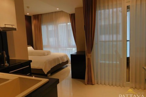 Studio dans le Condo à Pattaya, Thaïlande  № 204241