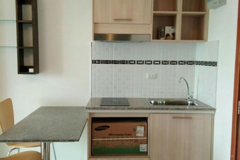Estudio en el condominio en Jomtien Beach, Pattaya, Tailandia № 204242 - foto 11