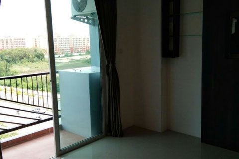 Estudio en el condominio en Jomtien Beach, Pattaya, Tailandia № 204242 - foto 14