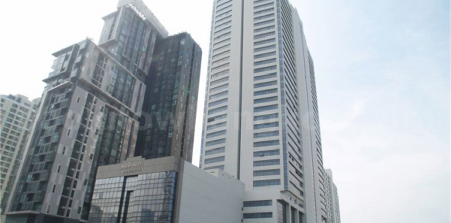 Oficina 149 m2 en Bangkok, Tailandia № 189743