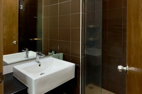 Apartamento de 2 habitaciones en Pattaya, Tailandia № 205771 - foto 12