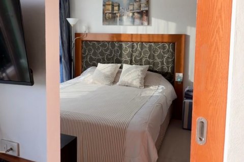 Apartamento de 2 habitaciones en Pattaya, Tailandia № 205771 - foto 8