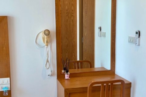 Apartamento de 2 habitaciones en Pattaya, Tailandia № 205771 - foto 10