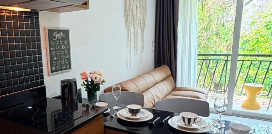 Apartamento de 2 habitaciones en Pattaya, Tailandia № 205772