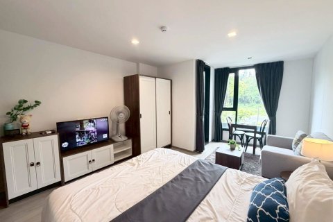 Apartamento de 2 habitaciones en Pattaya, Tailandia № 205777 - foto 6