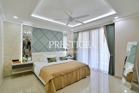 Condo à Pattaya, Thaïlande, 3 chambres  № 198490 - photo 11