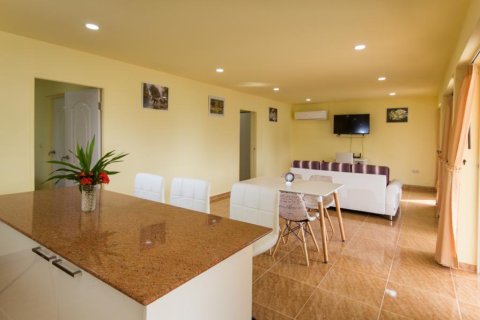 Chalet de 4 dormitorios en Ko Samui, Tailandia № 180169 - foto 7