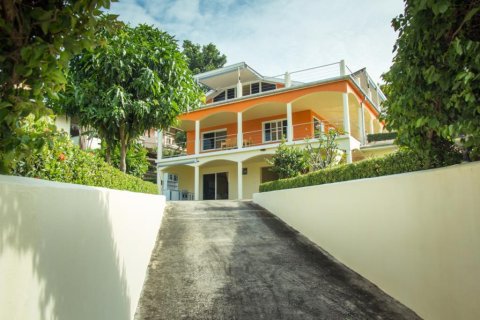 Chalet de 4 dormitorios en Ko Samui, Tailandia № 180169 - foto 4