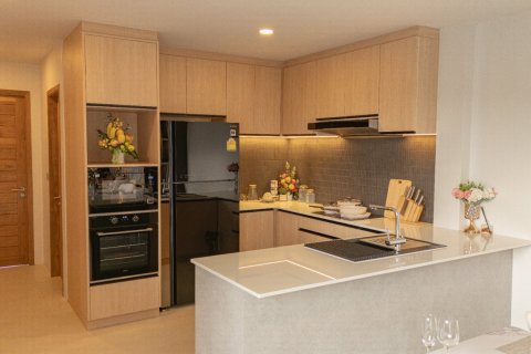 Chalet de 3 dormitorios en Layan Beach, Tailandia № 70914 - foto 17