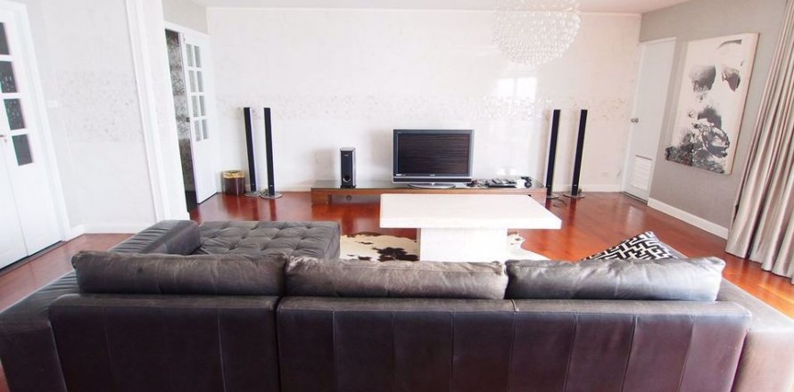 Condominio de 4 dormitorios en Watthana, Bangkok, Tailandia № 47606